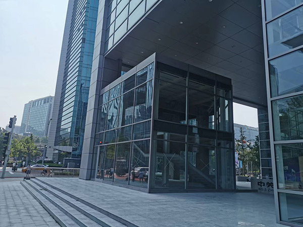 中關(guān)村五號咖啡廳鋼結構設計